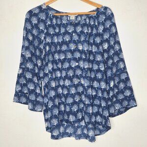 Tommy Bahama Top Womens Size XL Blue Fan Fair Boat Neck Button Up Casual